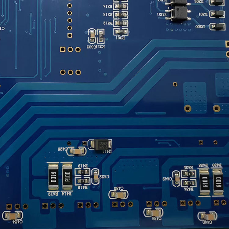 นวัตกรรมล่าสุดในเทคโนโลยี PCB ความถี่สูงเพื่อประสิทธิภาพที่ดีขึ้นคืออะไร